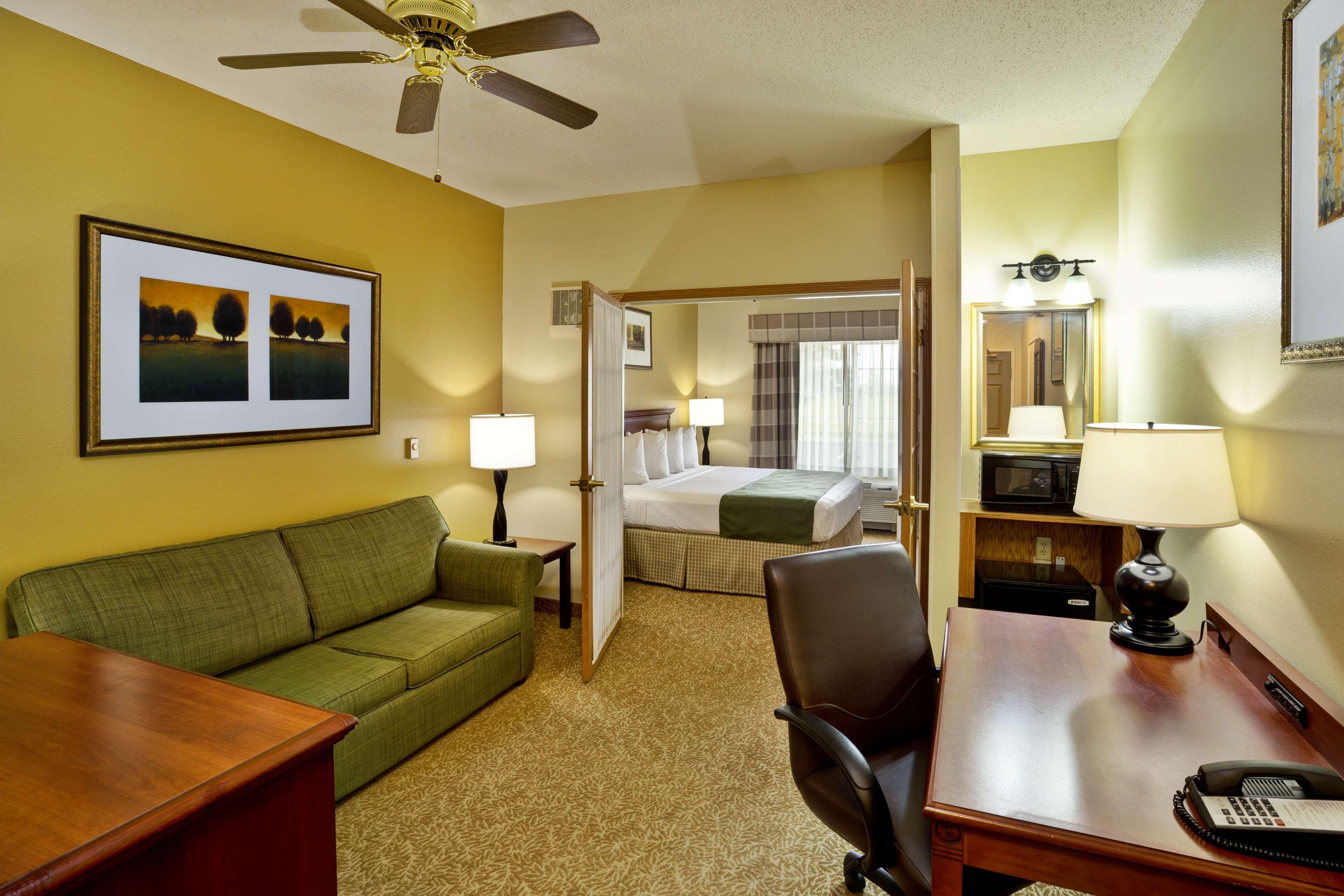 Country Inn & Suites By Radisson, Marion, Oh Esterno foto