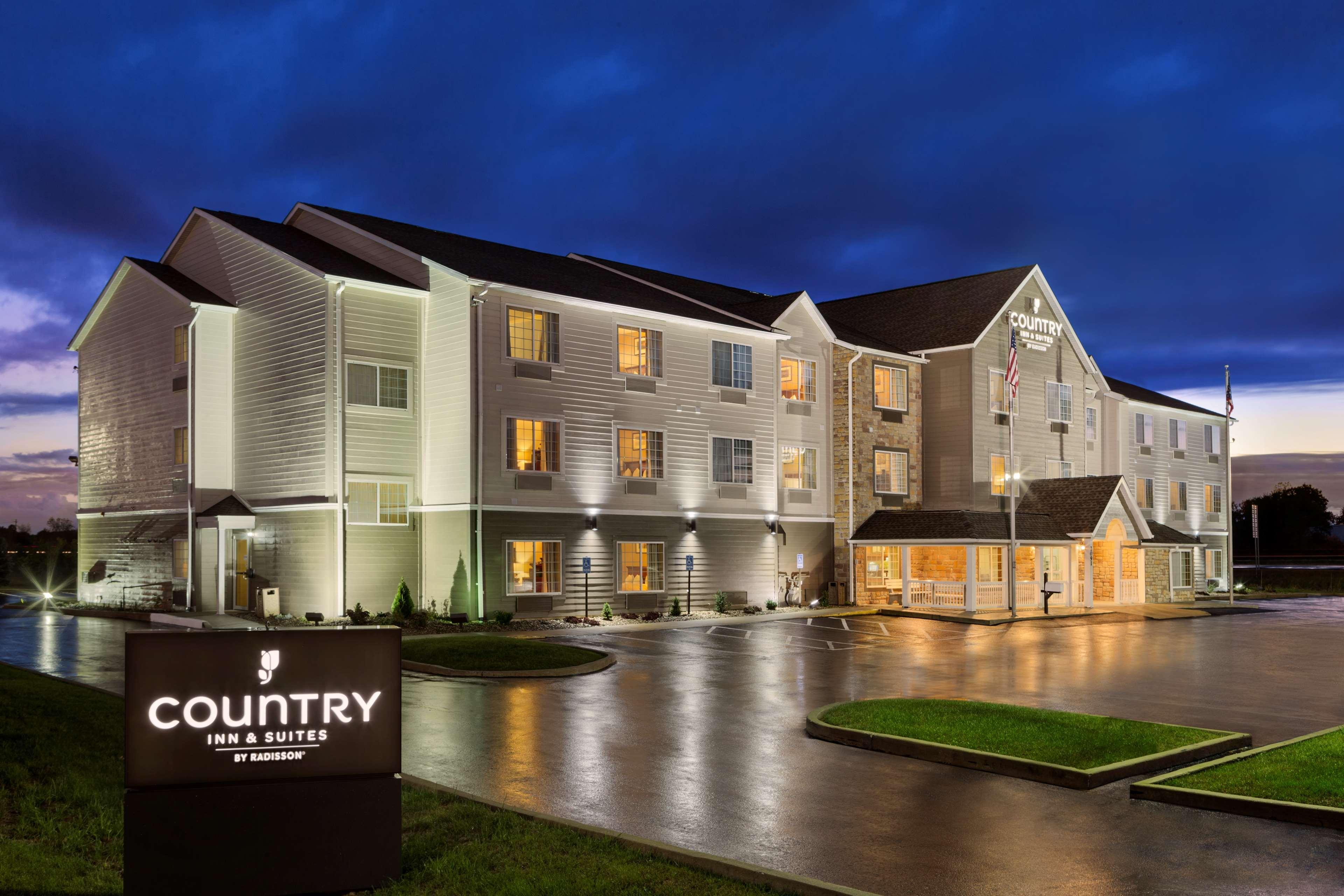 Country Inn & Suites By Radisson, Marion, Oh Esterno foto