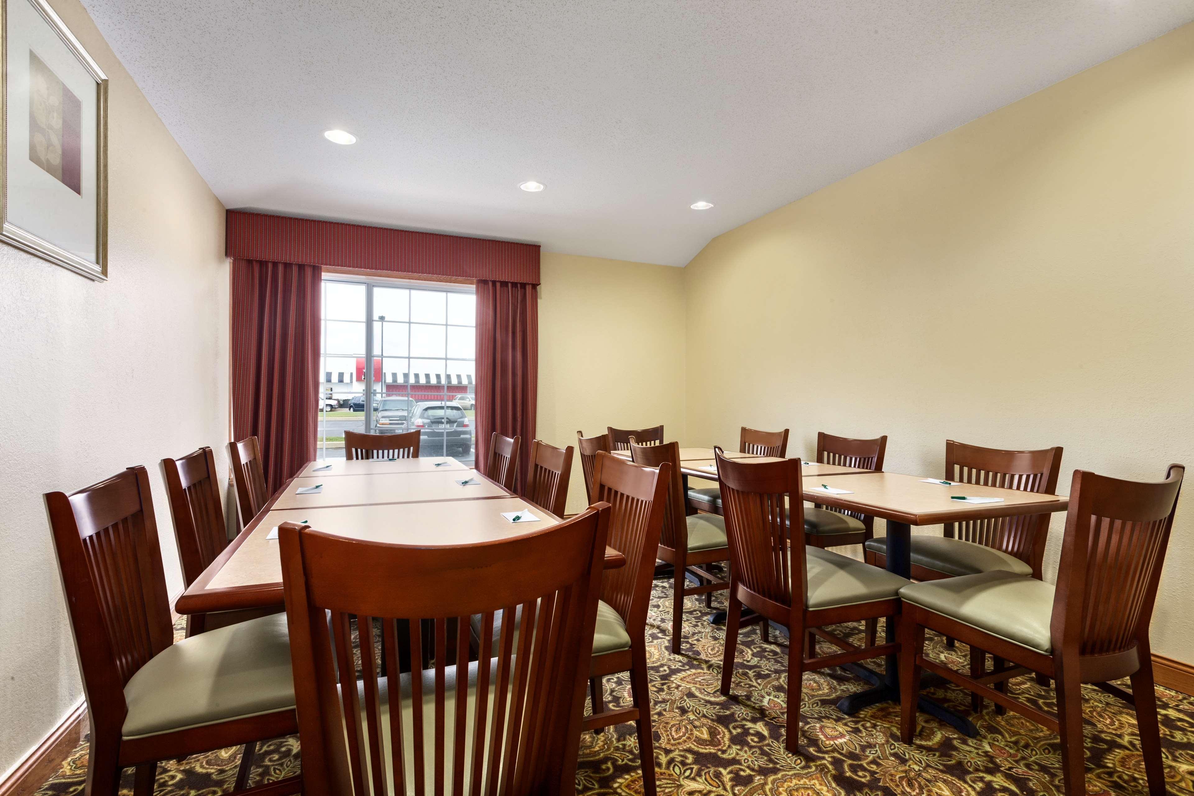 Country Inn & Suites By Radisson, Marion, Oh Esterno foto